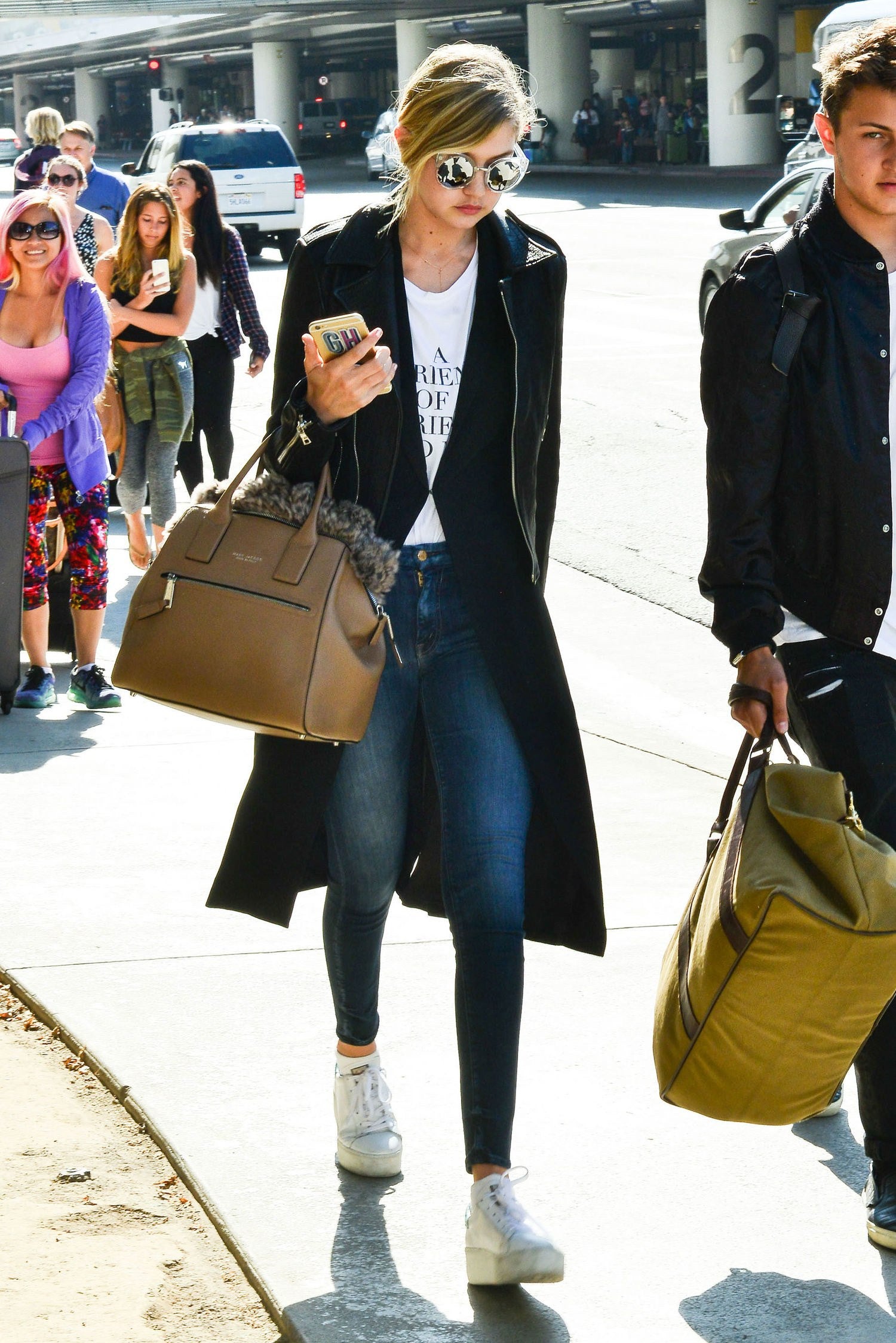 Airport outfit for women 